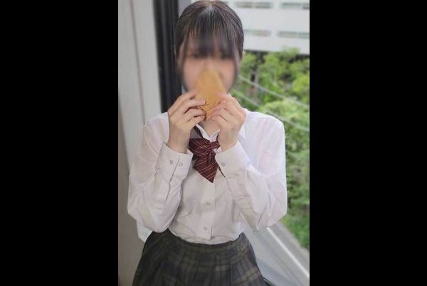 [FC2PPV-3593762] Sober Cute Fair-Skinned Beauty Big Breasts Working Part-Time At A Taiyaki Shop… Shaking A Young Body